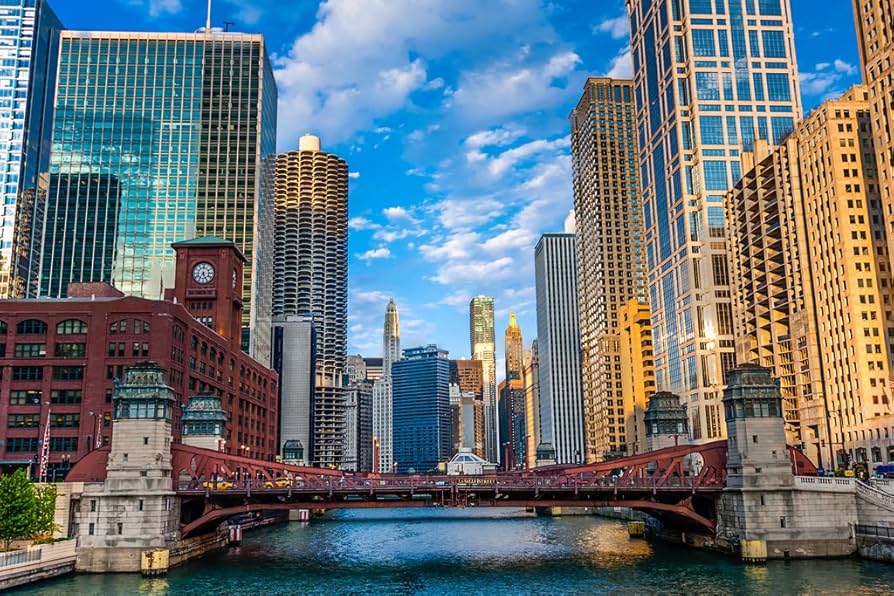 Chicago River and downtown skyline